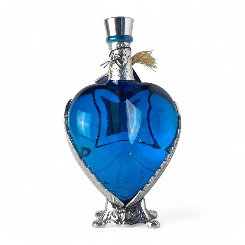 Grand Love Queen Blue Heart Blanco Tequila 1.75L