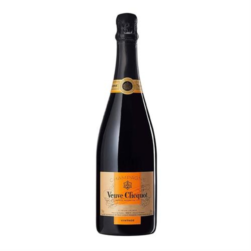 VEUVE CLICQUOT CHAMPAGNE BRUT VINTAGE 2015 W/ GIFT BOX 750ML 750ML