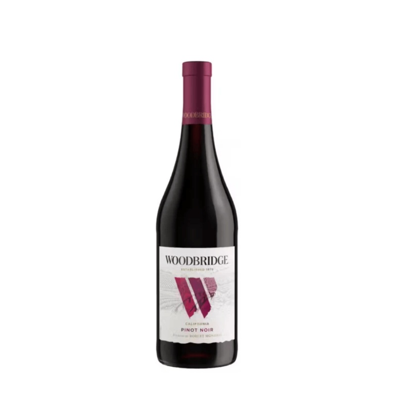 Woodbridge by Robert Mondavi Pinot Noir 750mL