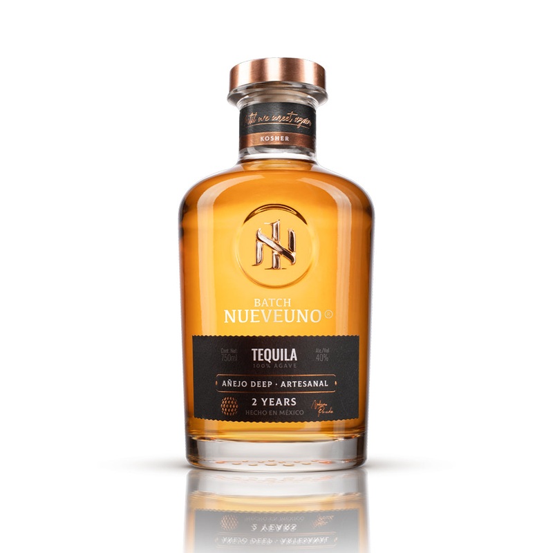 Nueveuno Anejo Deep Organic Kosher